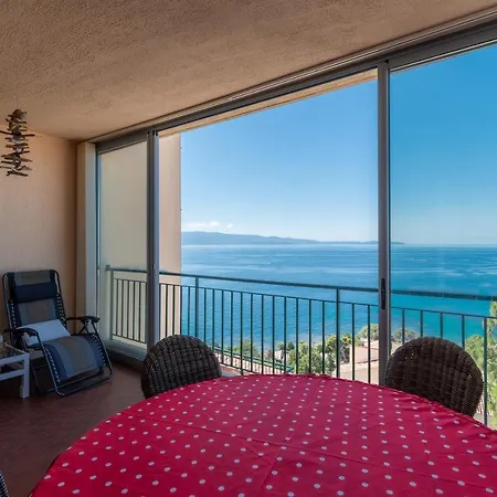 Apartment Standing Climatise Vue *